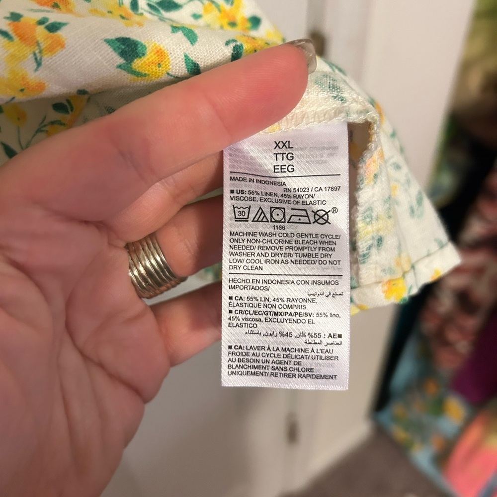 BNWT Size XXL Old Navy Floral Strapless Dress in Yellow and Green - Picture 3 of 5